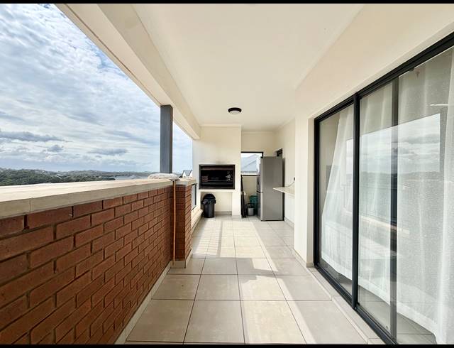 2 BEDROOM APARTMENT TO LET IN BALLITO CENTRAL